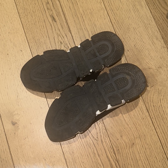 Women’s Balenciaga Runners (size 39EUR/9USA) - Picture 3 of 7